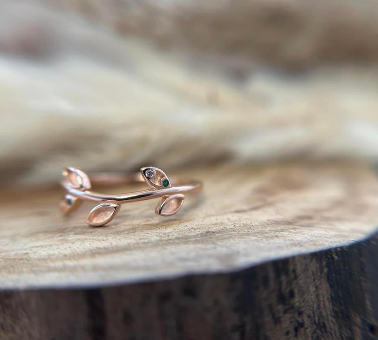 Simple Birthstone Leaf Ring